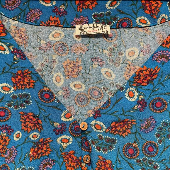 Intimately Free People Bodysuit M Azure | She’s Dainty Floral Bell Sleeve V-Neck - Picture 3 of 8